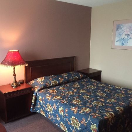 White Knight Motel Brampton Bagian luar foto