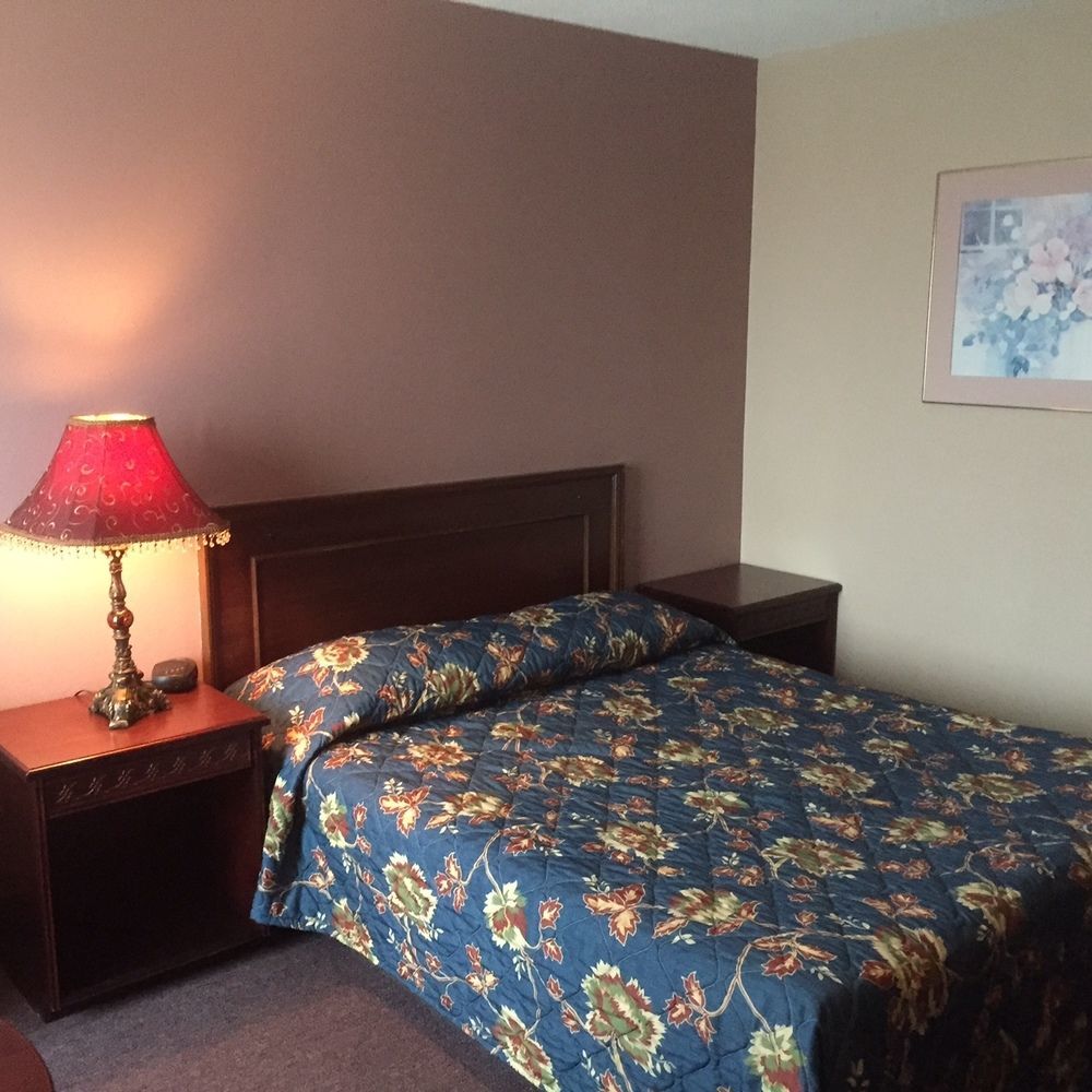 White Knight Motel Brampton Bagian luar foto